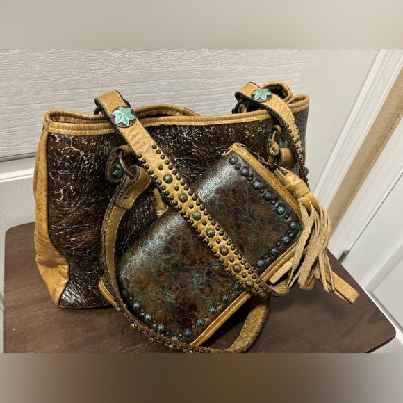 Double J Shoulder Leather Studded Tote Bag & Double Zipper Matching Wallet - Picture 9 of 16